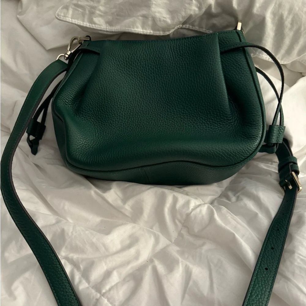 kate spade emerald green pebbled leather crossbody bag - Picture 2 of 9